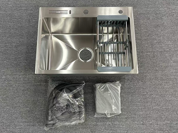 Single slot sink
